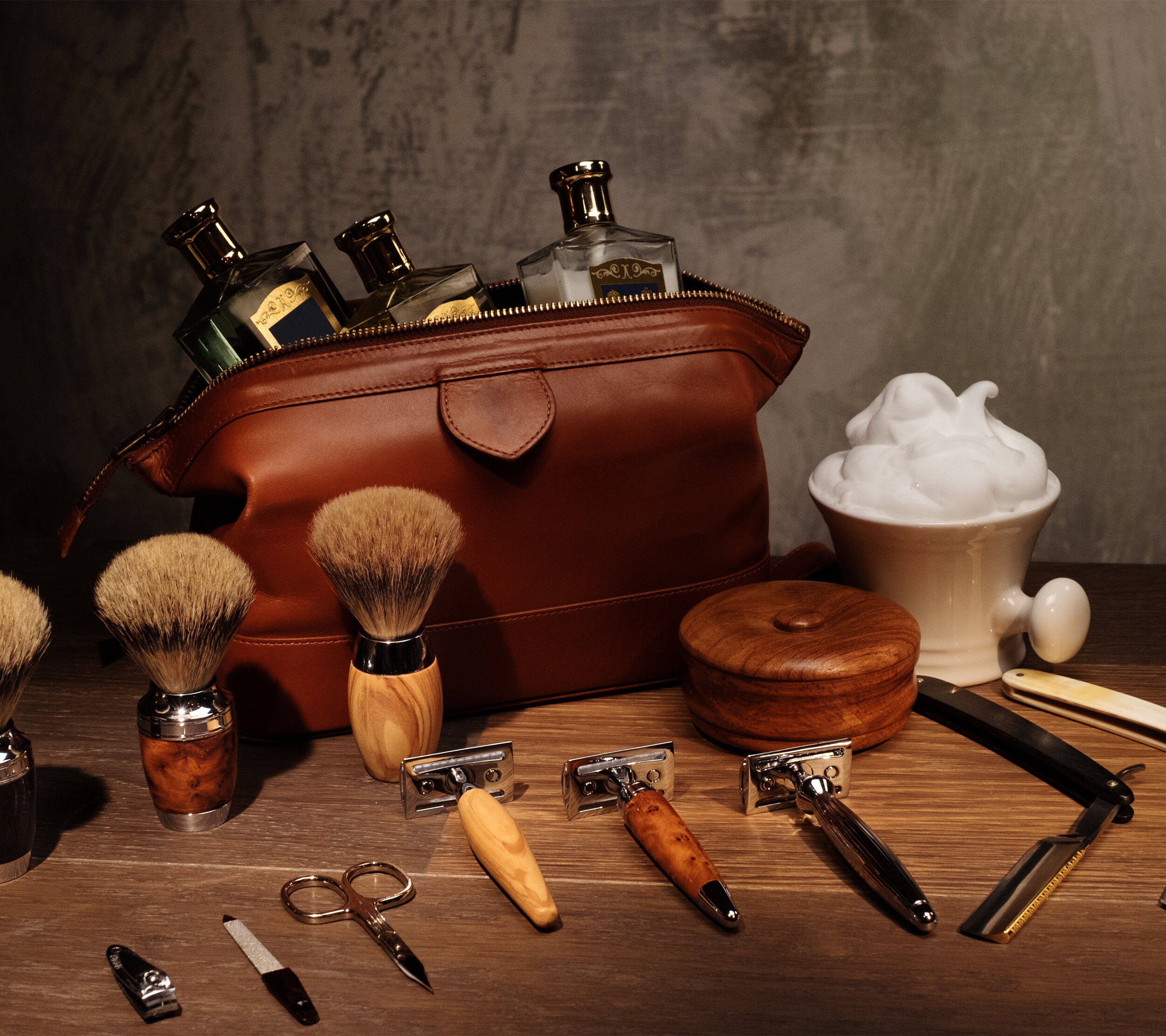 Wedding grooming kit for the groom 